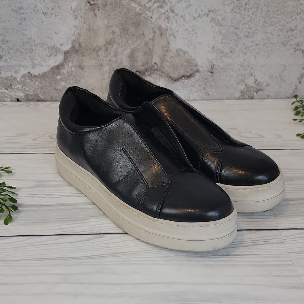 J/SLIDES NYC  Slip-On Platform Sneakers Black Faux Leather Womens Size 8M